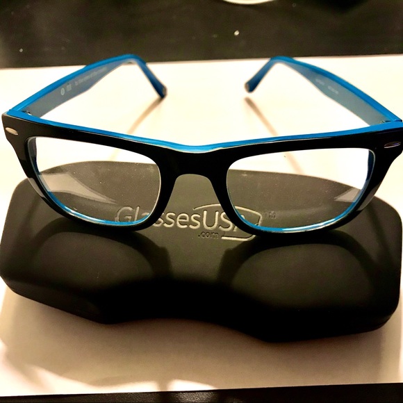 Eyeglasses - Picture 2 of 8